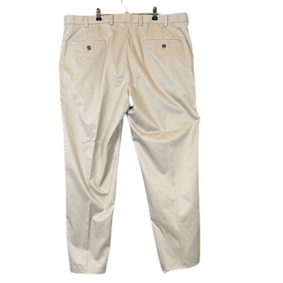 Brooks Brothers Lightweight Advantage Chino Stretch Clark Fit Khaki Size 40 x 29 - Picture 4 of 13